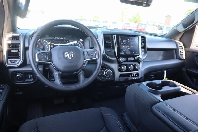 2025 RAM Ram 1500 RAM 1500 WARLOCK CREW CAB 4X4 57 BOX
