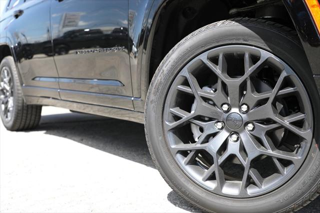 2025 Jeep Grand Cherokee GRAND CHEROKEE L SUMMIT 4X4