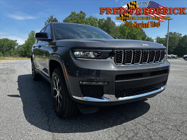 2025 Jeep Grand Cherokee GRAND CHEROKEE L LIMITED 4X4