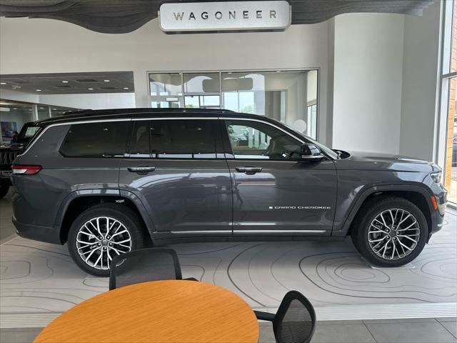 2025 Jeep Grand Cherokee GRAND CHEROKEE L SUMMIT RESERVE 4X4