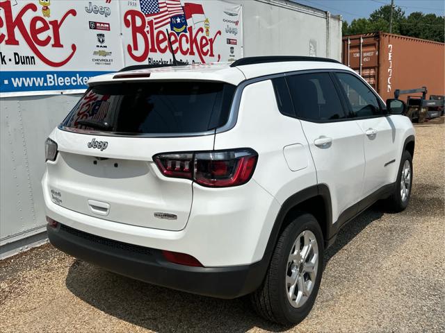 2025 Jeep Compass COMPASS LATITUDE 4X4