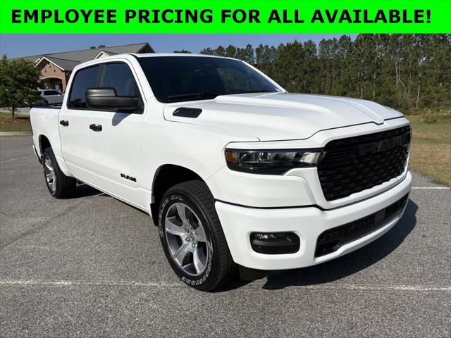2025 RAM Ram 1500 RAM 1500 TRADESMAN CREW CAB 4X2 57 BOX