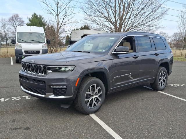 2025 Jeep Grand Cherokee GRAND CHEROKEE L LIMITED 4X4