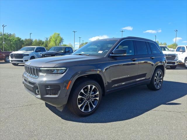 2025 Jeep Grand Cherokee GRAND CHEROKEE OVERLAND 4X4