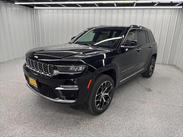 2025 Jeep Grand Cherokee GRAND CHEROKEE SUMMIT RESERVE 4X4