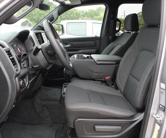 2025 RAM Ram 1500 RAM 1500 TRADESMAN CREW CAB 4X2 57 BOX