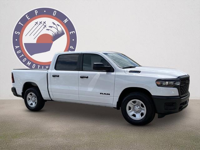 2025 RAM Ram 1500 RAM 1500 TRADESMAN CREW CAB 4X2 57 BOX