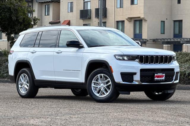 2025 Jeep Grand Cherokee GRAND CHEROKEE L LAREDO X 4X2
