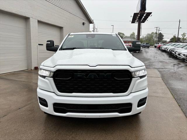 2025 RAM Ram 1500 RAM 1500 TRADESMAN CREW CAB 4X4 57 BOX