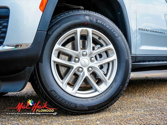 2025 Jeep Grand Cherokee GRAND CHEROKEE L LAREDO X 4X4