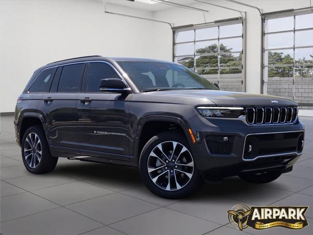 2025 Jeep Grand Cherokee GRAND CHEROKEE OVERLAND 4X4