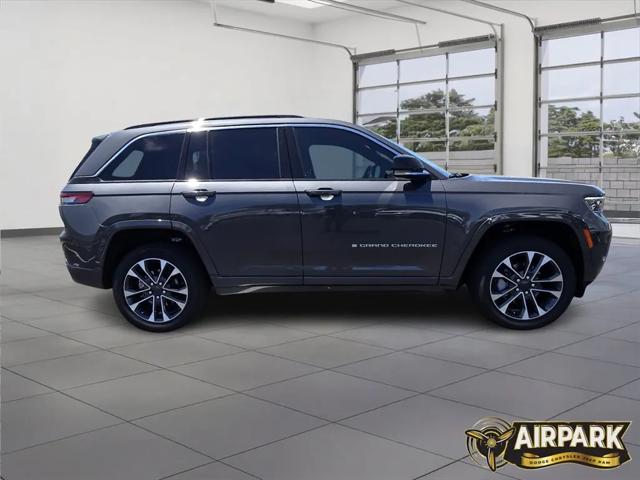 2025 Jeep Grand Cherokee GRAND CHEROKEE OVERLAND 4X4