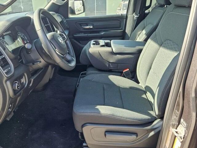 2025 RAM Ram 1500 RAM 1500 WARLOCK CREW CAB 4X4 57 BOX