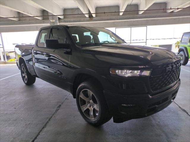 2025 RAM Ram 1500 RAM 1500 TRADESMAN QUAD CAB 4X2 64 BOX