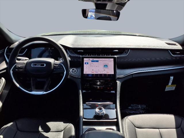 2025 Jeep Grand Cherokee GRAND CHEROKEE L LIMITED 4X2