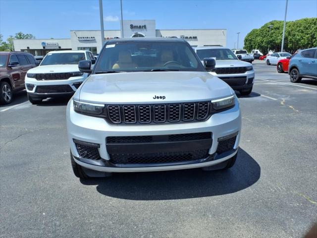 2025 Jeep Grand Cherokee GRAND CHEROKEE L SUMMIT 4X4