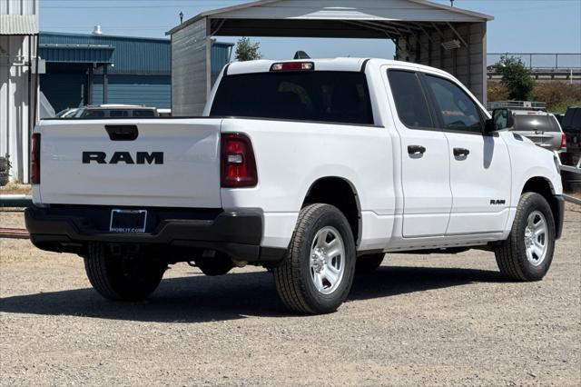 2025 RAM Ram 1500 RAM 1500 TRADESMAN QUAD CAB 4X2 64 BOX
