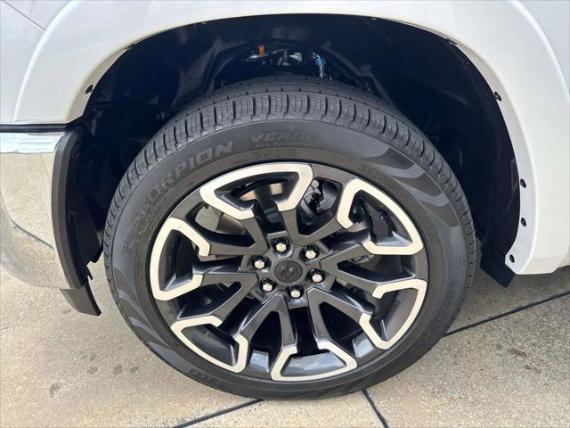 2025 RAM Ram 1500 RAM 1500 LIMITED CREW CAB 4X4 57 BOX