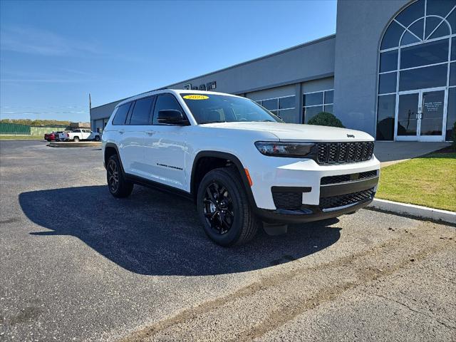2025 Jeep Grand Cherokee GRAND CHEROKEE L ALTITUDE 4X4