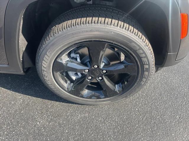 2025 Jeep Grand Cherokee GRAND CHEROKEE L ALTITUDE 4X2