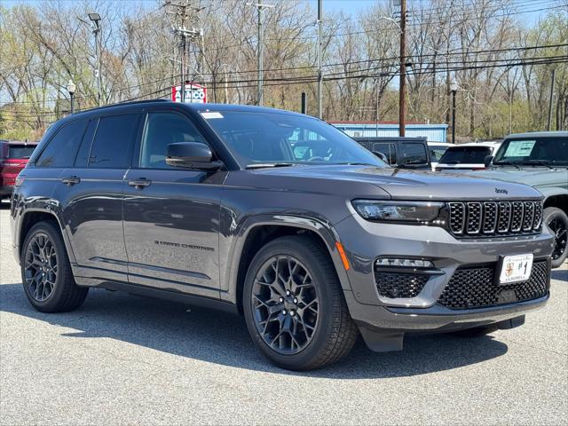 2025 Jeep Grand Cherokee GRAND CHEROKEE SUMMIT RESERVE 4X4