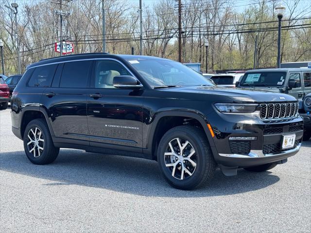 2025 Jeep Grand Cherokee GRAND CHEROKEE L LIMITED 4X4