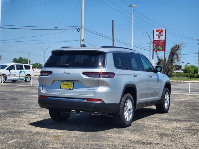 2025 Jeep Grand Cherokee GRAND CHEROKEE L LAREDO X 4X4