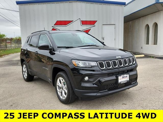 2025 Jeep Compass COMPASS LATITUDE 4X4