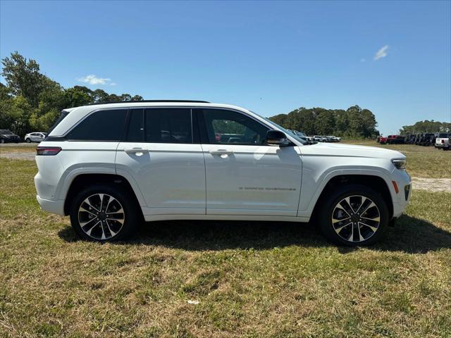 2025 Jeep Grand Cherokee GRAND CHEROKEE OVERLAND 4X4