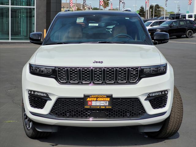 2025 Jeep Grand Cherokee GRAND CHEROKEE SUMMIT RESERVE 4X4