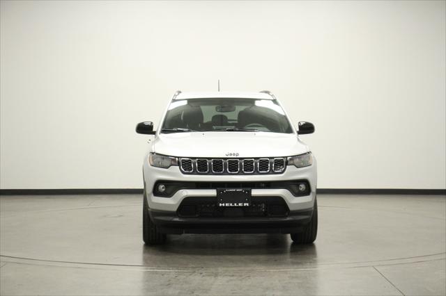 2025 Jeep Compass COMPASS LATITUDE 4X4