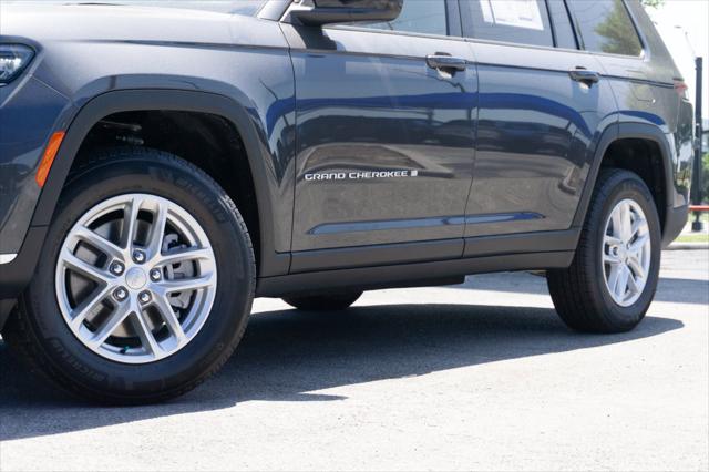 2025 Jeep Grand Cherokee GRAND CHEROKEE L LAREDO X 4X2