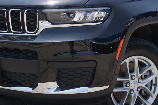 2025 Jeep Grand Cherokee GRAND CHEROKEE L LAREDO X 4X2