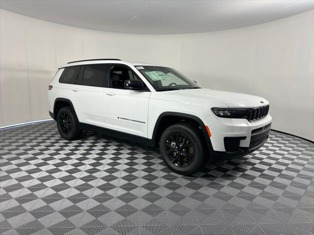 2025 Jeep Grand Cherokee GRAND CHEROKEE L ALTITUDE 4X2