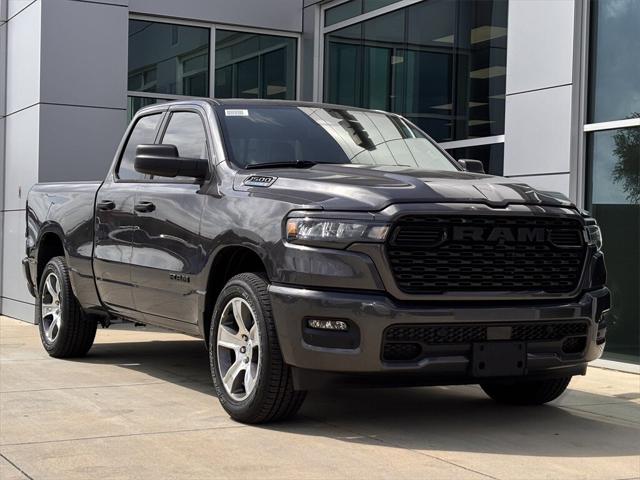2025 RAM Ram 1500 RAM 1500 TRADESMAN QUAD CAB 4X2 64 BOX