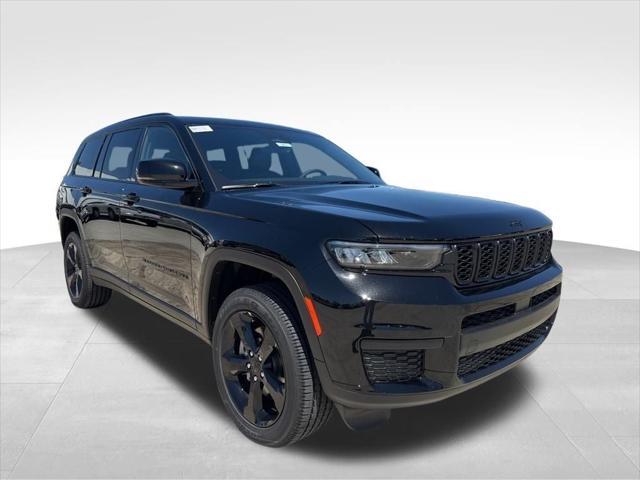 2025 Jeep Grand Cherokee GRAND CHEROKEE L ALTITUDE 4X2