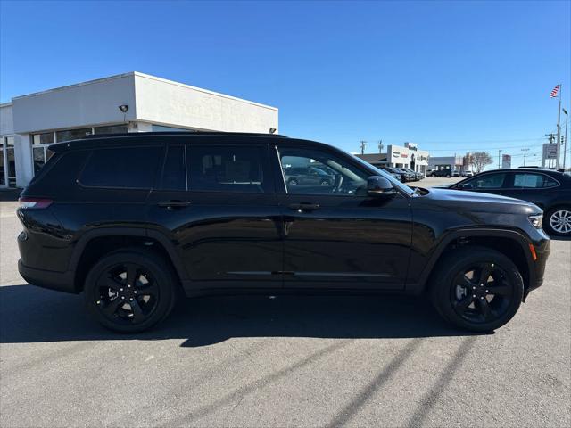 2025 Jeep Grand Cherokee GRAND CHEROKEE L ALTITUDE 4X4