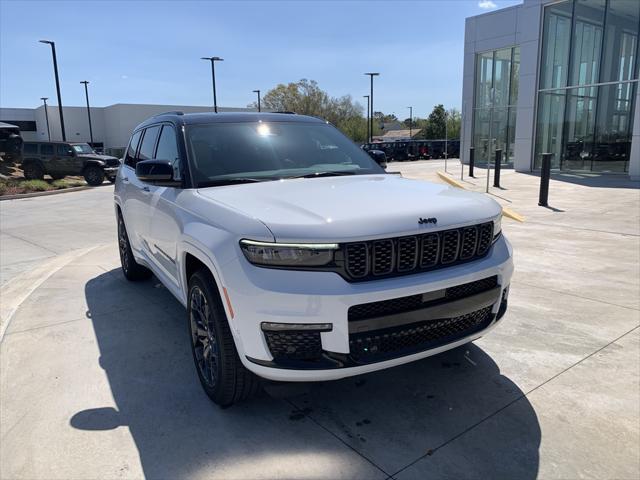2025 Jeep Grand Cherokee GRAND CHEROKEE L SUMMIT 4X4