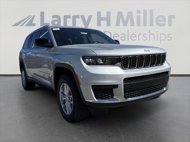 2025 Jeep Grand Cherokee GRAND CHEROKEE L LAREDO X 4X4