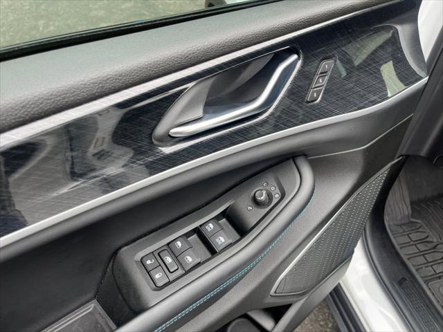 2025 Jeep Grand Cherokee Trailhawk