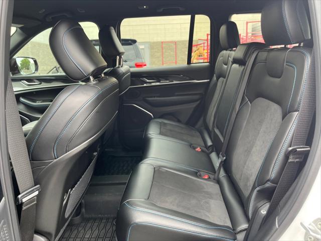 2025 Jeep Grand Cherokee Trailhawk