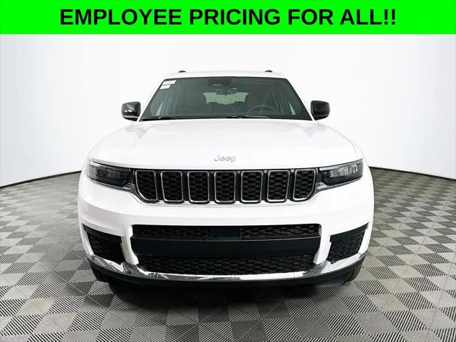 2025 Jeep Grand Cherokee GRAND CHEROKEE L LAREDO X 4X4