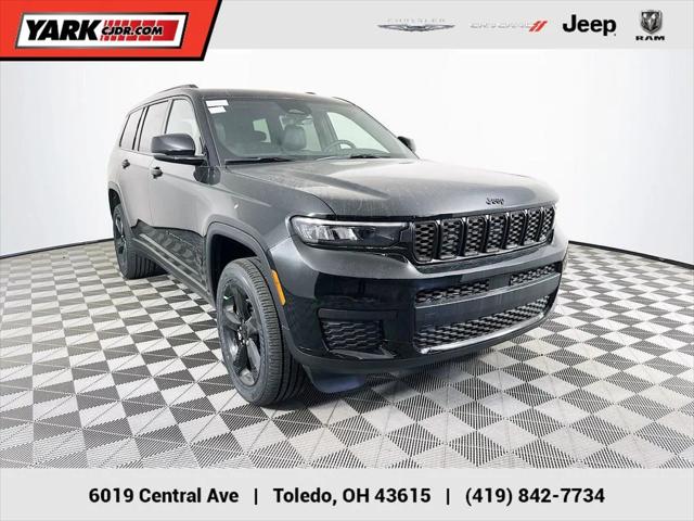 2025 Jeep Grand Cherokee GRAND CHEROKEE L ALTITUDE 4X4