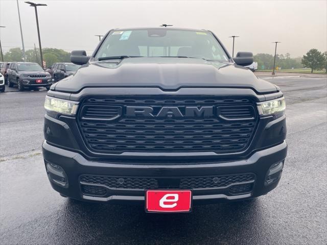 2025 RAM Ram 1500 RAM 1500 TRADESMAN QUAD CAB 4X2 64 BOX