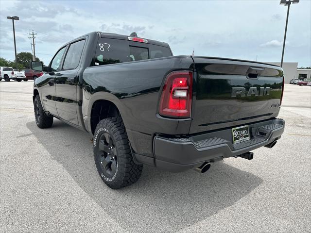 2025 RAM Ram 1500 RAM 1500 WARLOCK CREW CAB 4X4 57 BOX