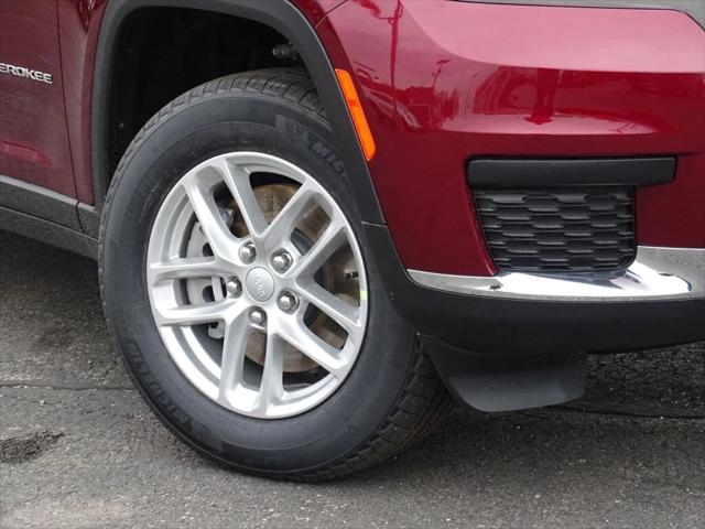 2025 Jeep Grand Cherokee GRAND CHEROKEE L LAREDO X 4X4