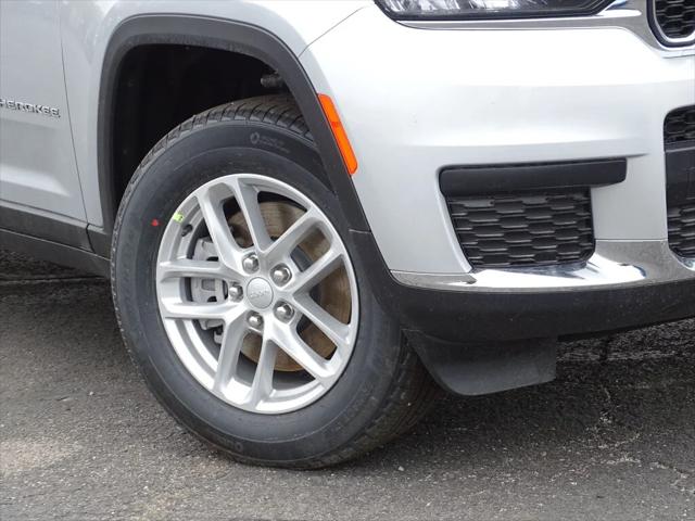 2025 Jeep Grand Cherokee GRAND CHEROKEE L LAREDO X 4X4