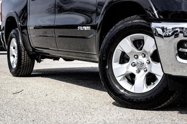 2025 RAM 1500 Lone Star Crew Cab 4x2 57 Box