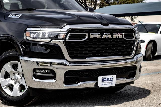 2025 RAM 1500 Lone Star Crew Cab 4x2 57 Box
