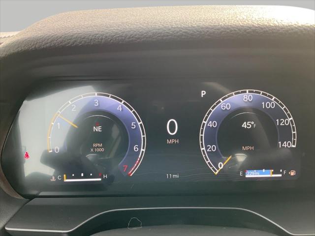 2025 Jeep Grand Cherokee GRAND CHEROKEE LAREDO X 4X4